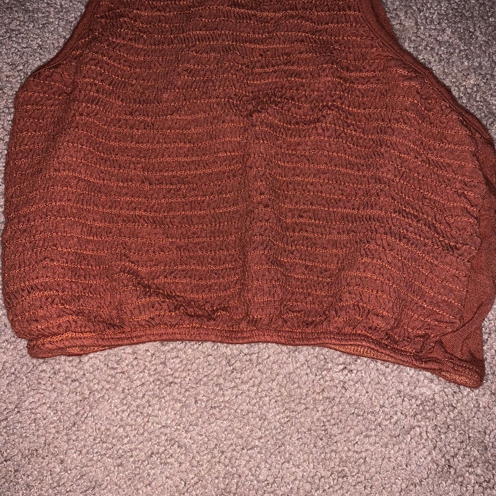 Top - Picture 3 of 3